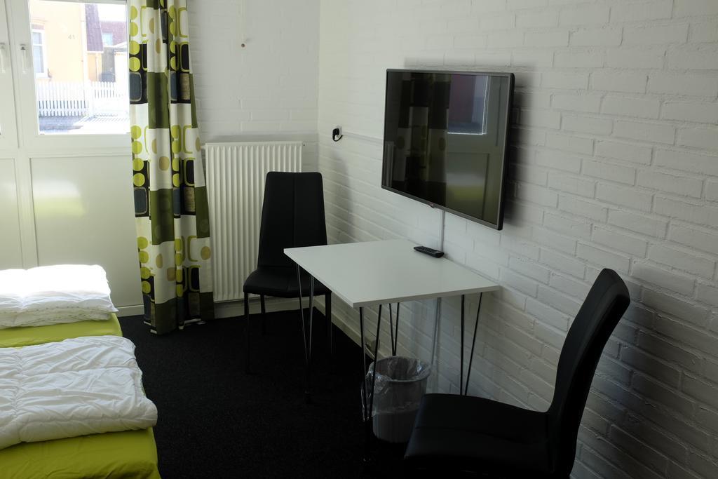 Lokken Hostel Room photo